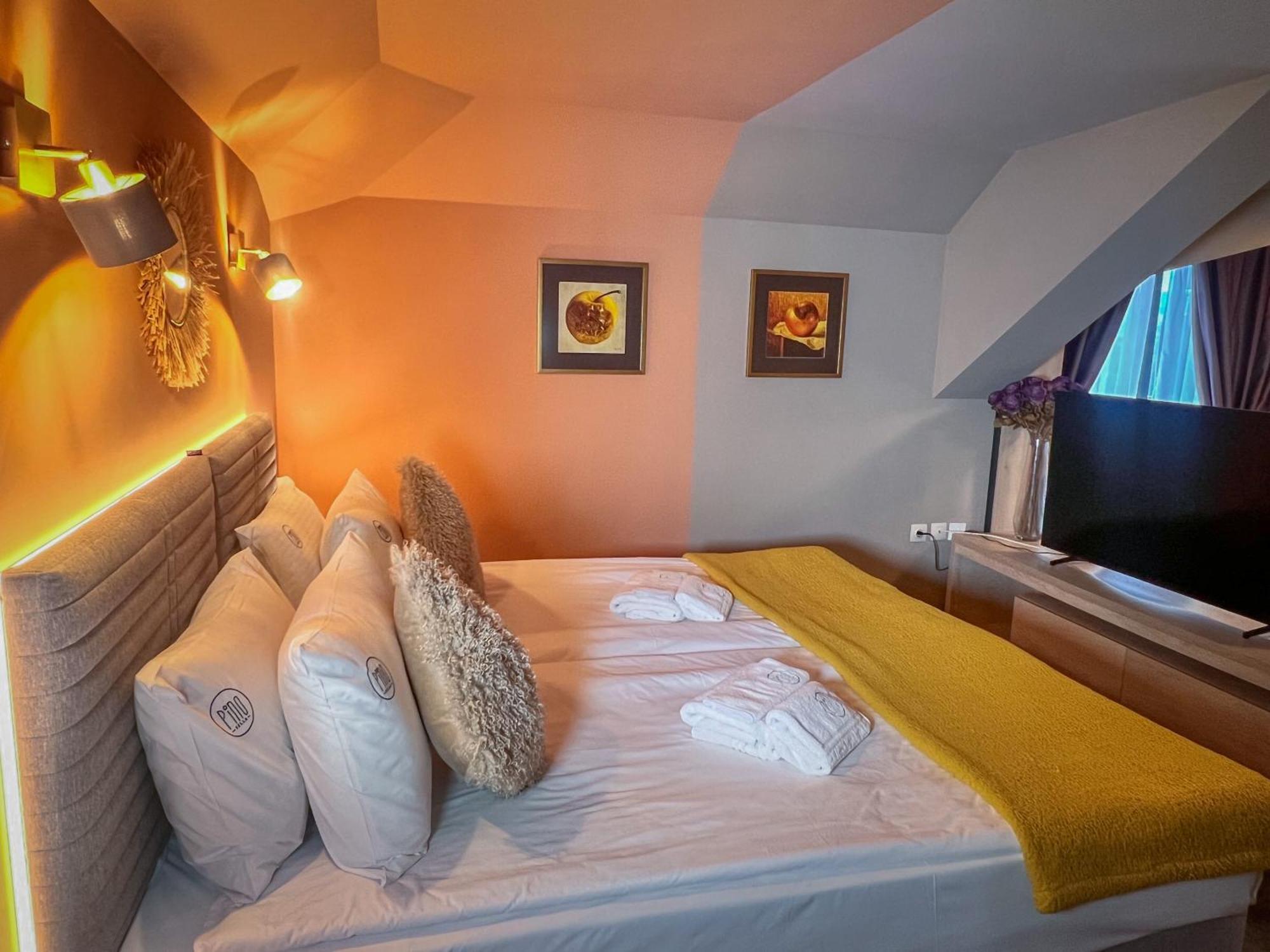 Pino - Villa, Casa, Cucina Е Terrazza Albena Zewnętrze zdjęcie